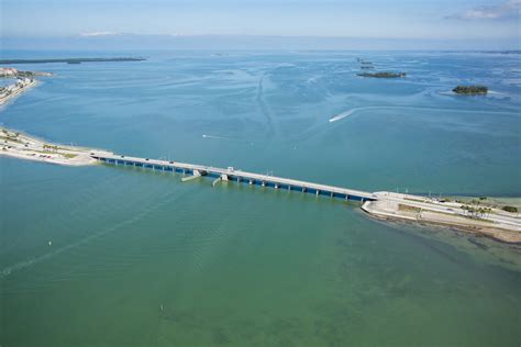 Causeway .